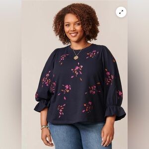 Democracy Plus Puff Flounce Sleeve Scooped Neck Floral Embroidery Sweatshirt